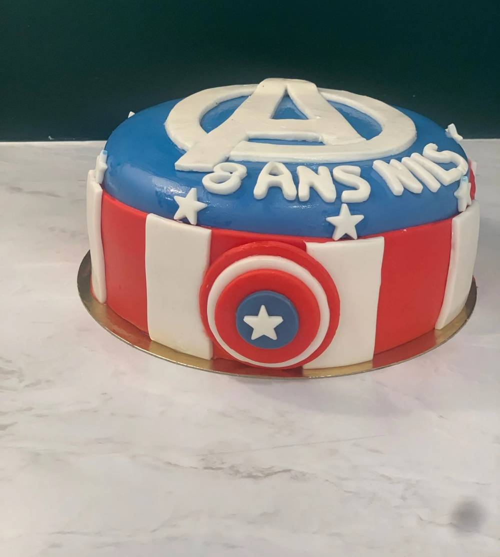 gateau captain america