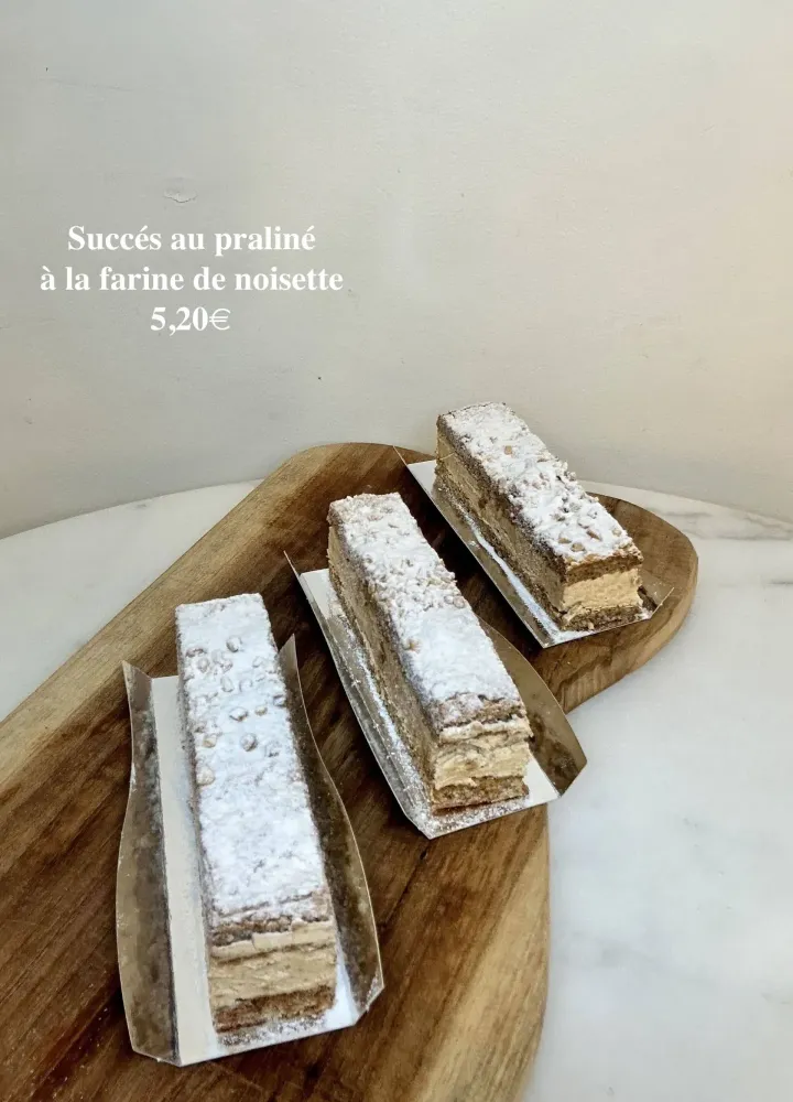 Déjeuner rapide près de Arveyres